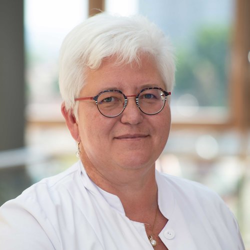 Annett Saak,Sektionsleiterin, Fachärztin für Anästhesie
