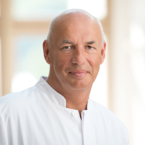 Chefarzt Dr. med. Martin G. Oechsner