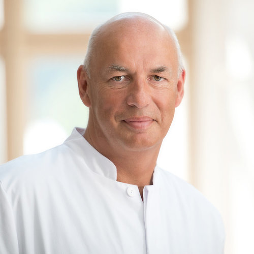 Chefarzt Dr. med. Martin G. Oechsner
