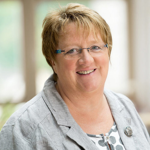 Oberin Karla Krause-Heid, Personalleiterin