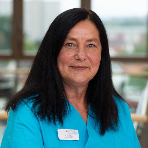 Helga Brandau, Stationssekretärin Pneumologie